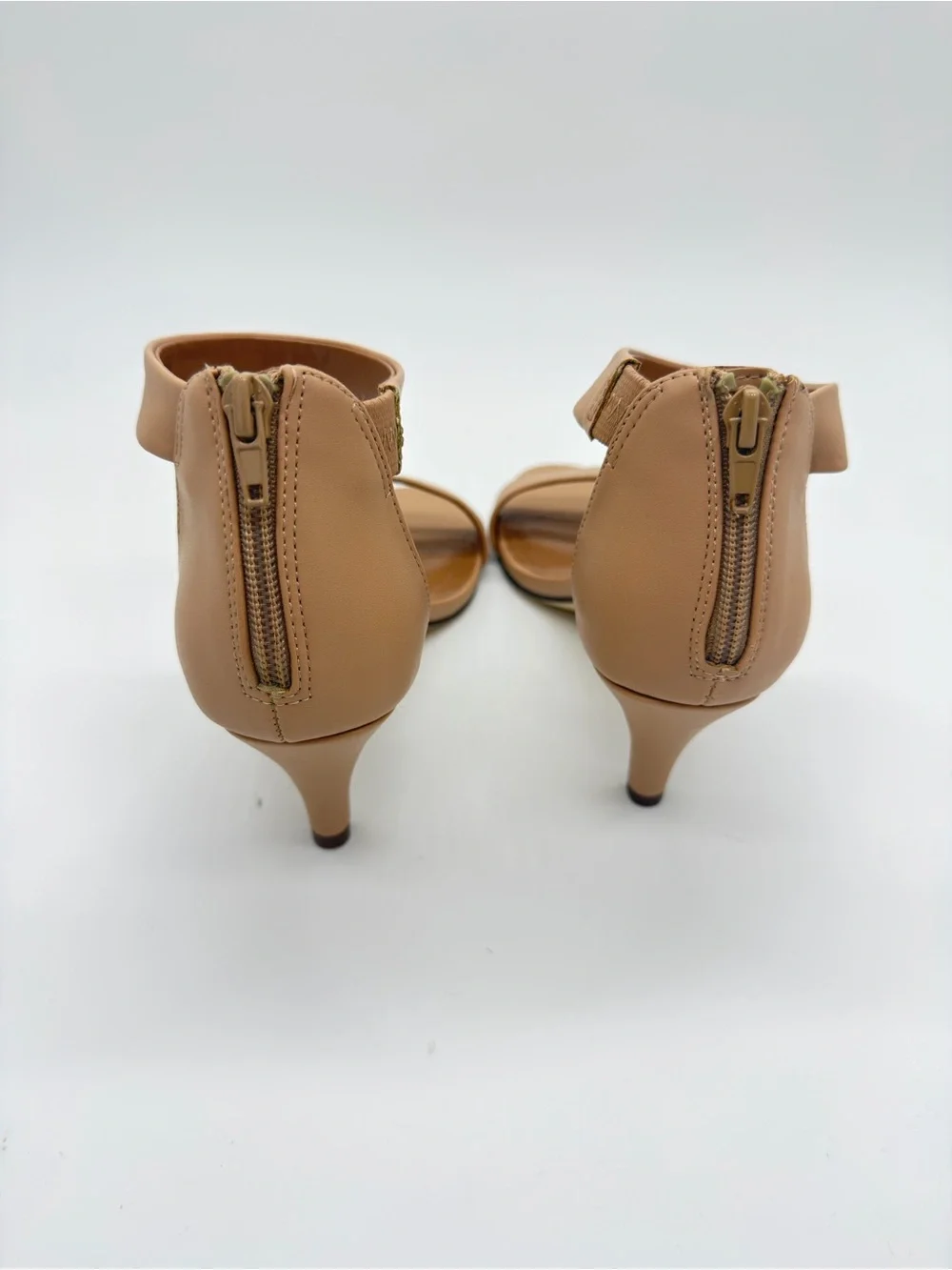 Style & Co. elegant open